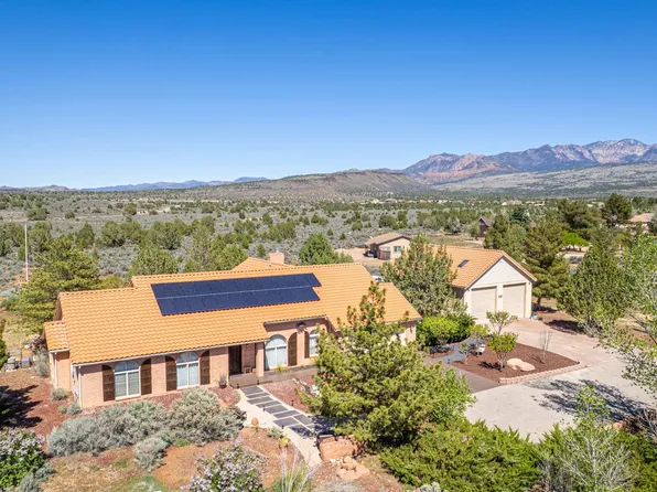 1262 W Meadow Lark Cir, Dammeron Valley, UT 84783