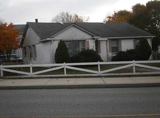 451 Logee St, Woonsocket, RI 02895