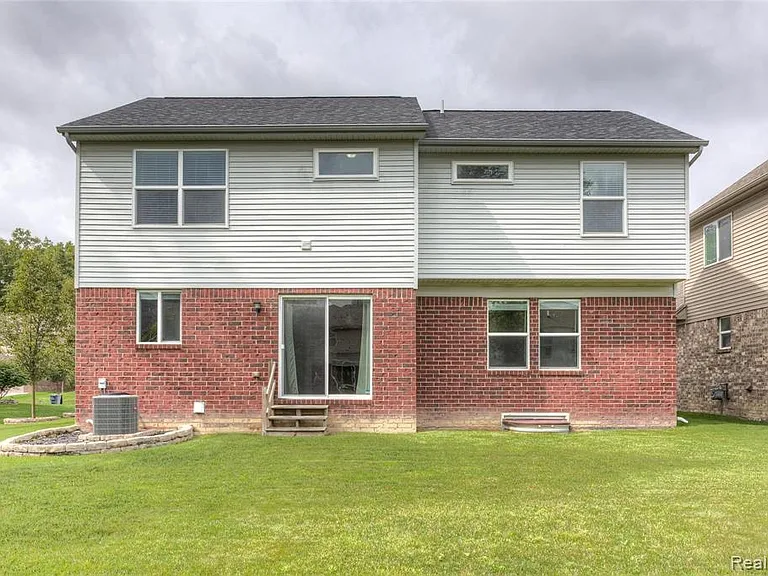 711 Cherry Stone Dr — Photo 38