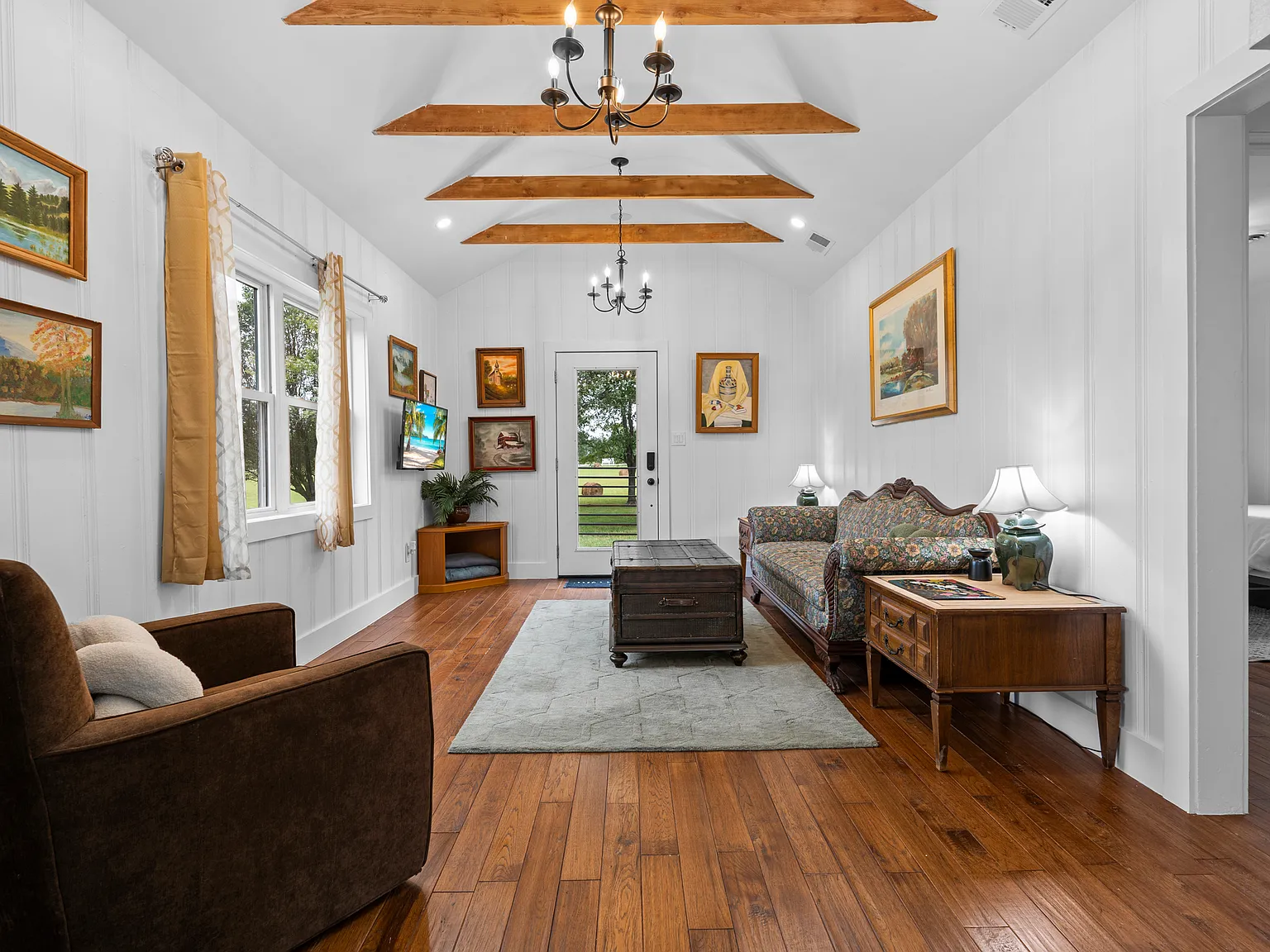 2 bed, $2,999 — Photo 4