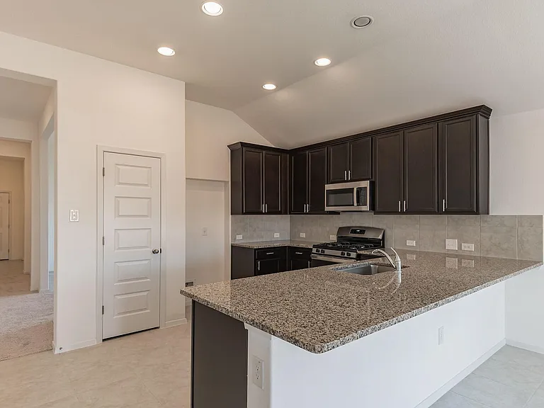 110 Watercourse Way — Photo 5