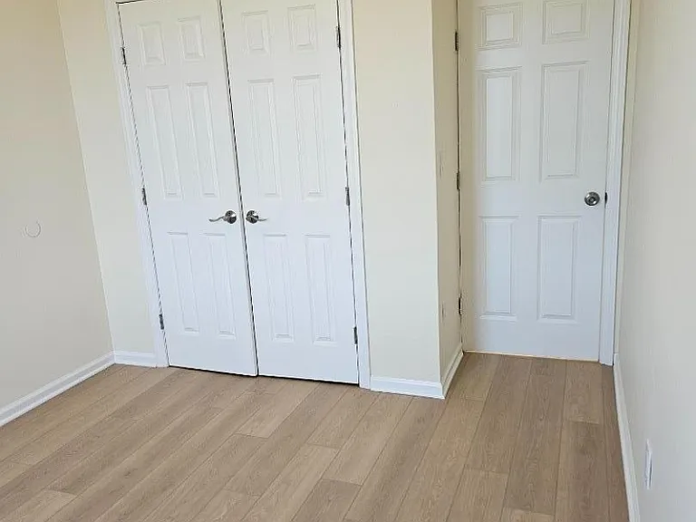 372 Bergen St — Photo 16