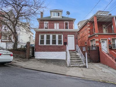1819 Palisade Place, Bronx, NY, 10453