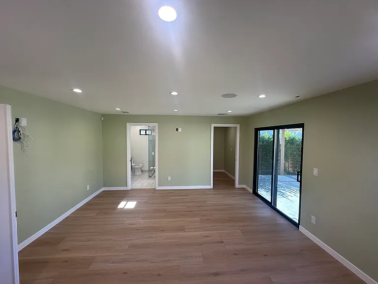 1259 Winchester Ave — Photo 15