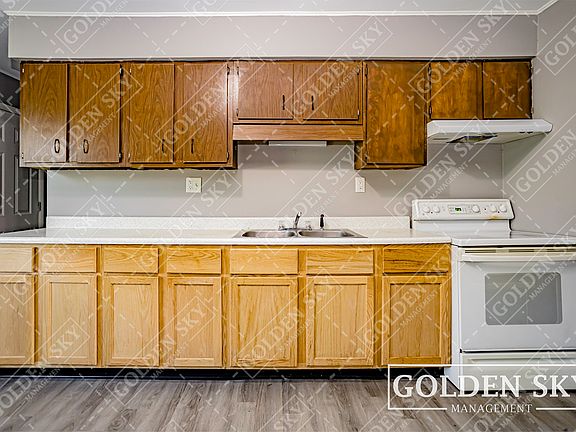 5th image of 111 S Keystone Cir