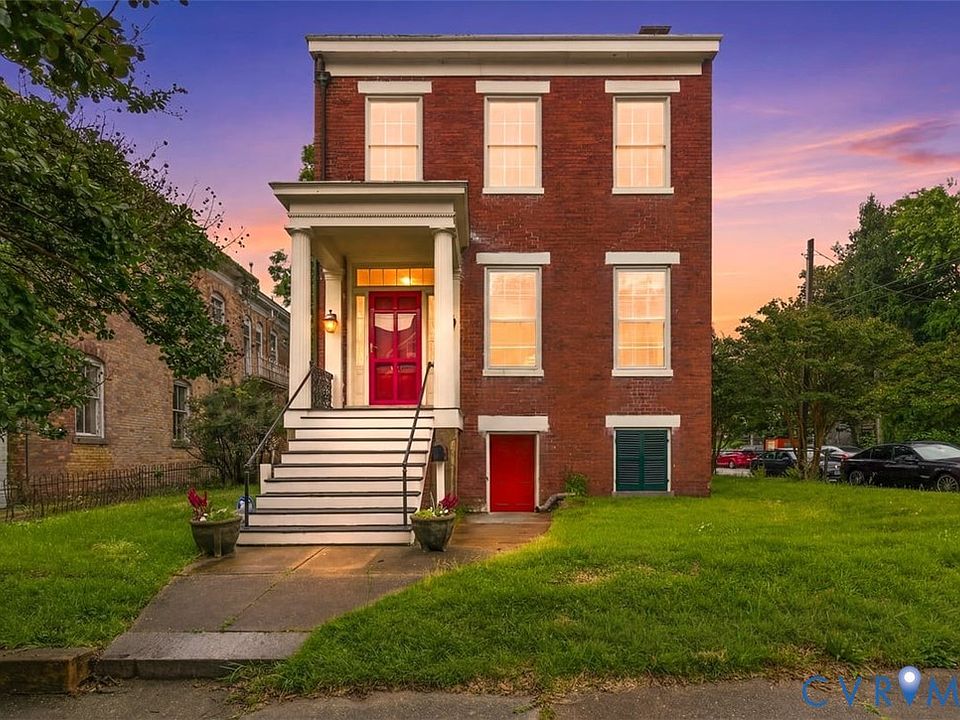 1st image of 103 N Jefferson St