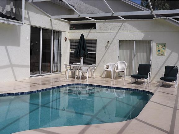 3rd image of 2934 Paddington Way
