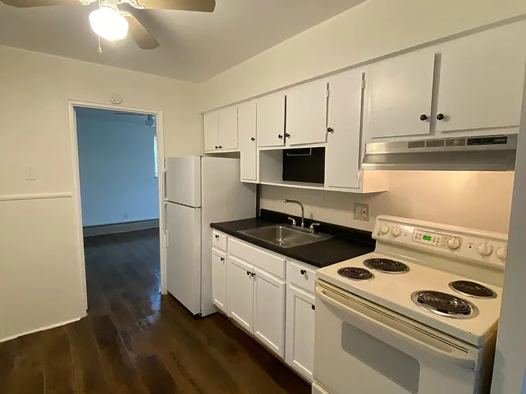 3836 Ruth Ln #9 — Photo 4