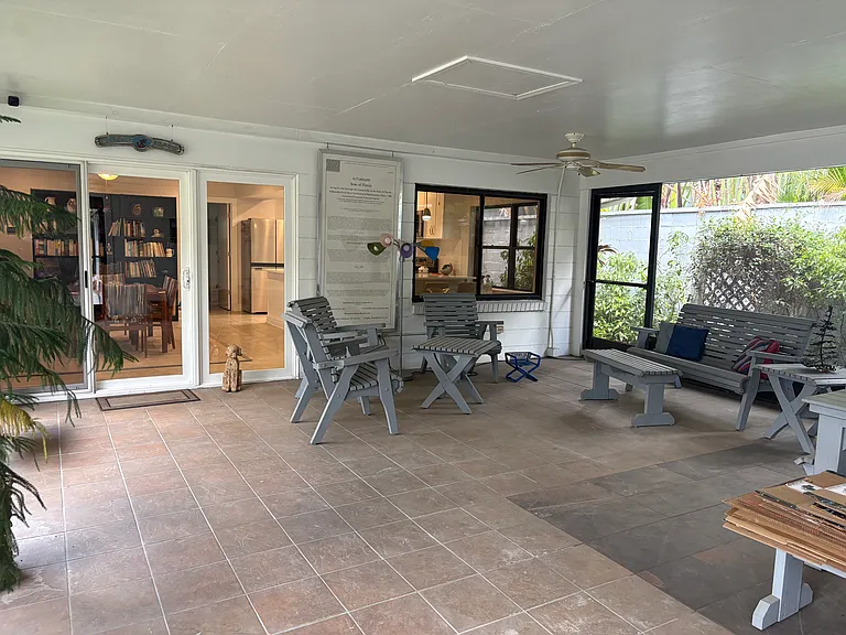 463 W Davis Blvd — Photo 13
