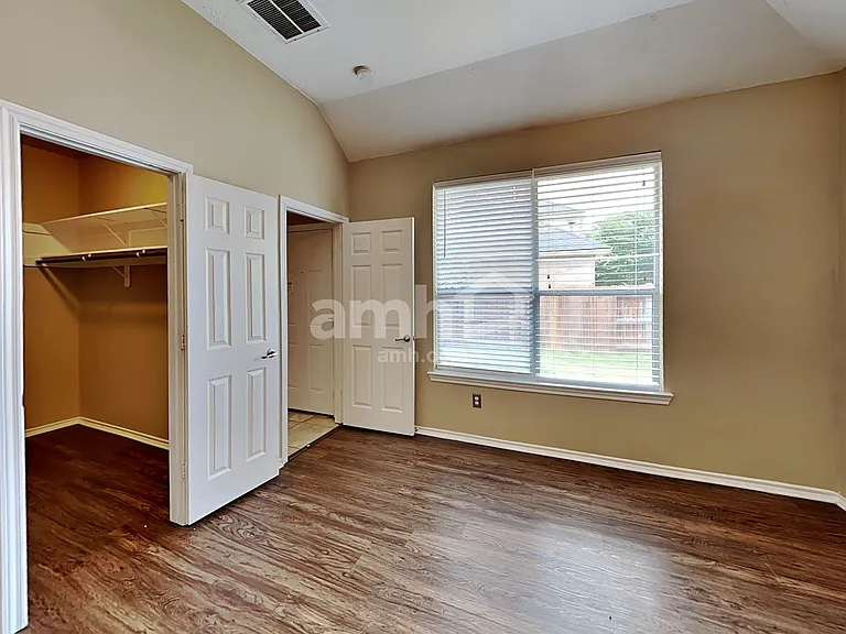 8723 Rollick Dr — Photo 8