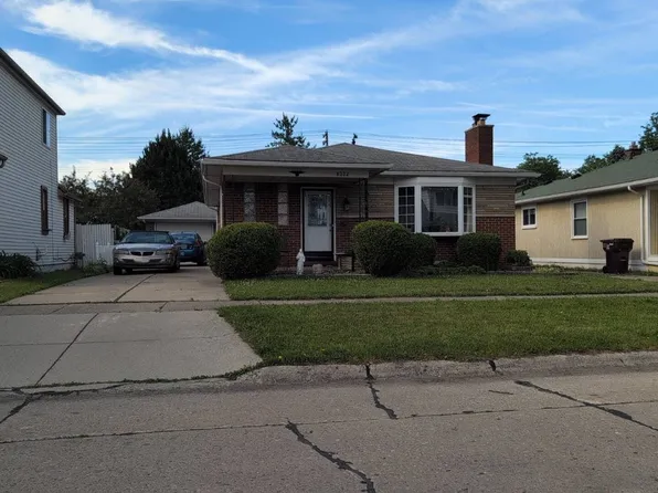 8332 Central Ave, Center Line, MI 48015