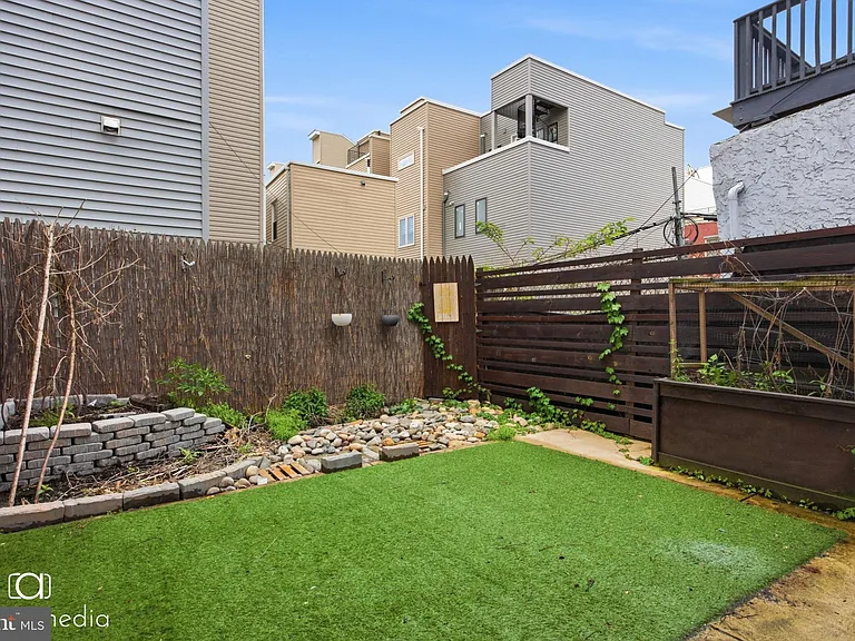 1729 Reed St — Photo 30