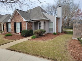 10381 W Springwind Ct, Baton Rouge, LA 70810