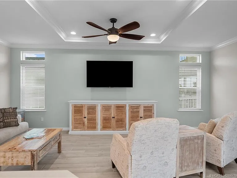 257 Coastal Dr — Photo 16