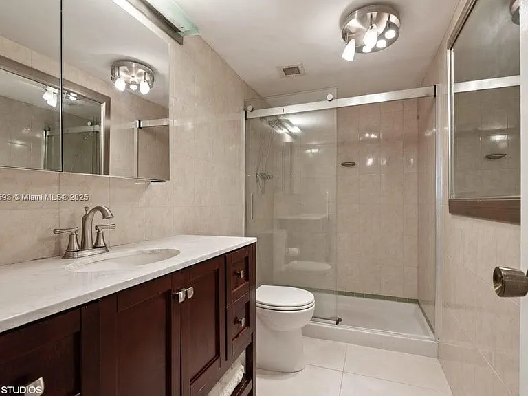 1950 S Ocean Dr #7G — Photo 11