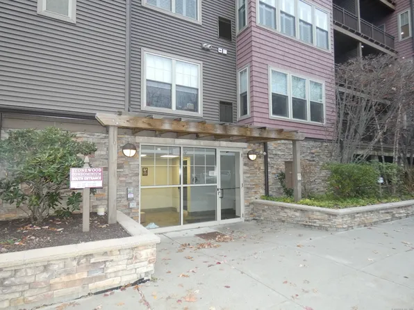 100 Richards Avenue APT 103, Norwalk, CT 06854