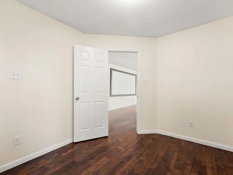 15906 Arapaho Bend Ln — Photo 6