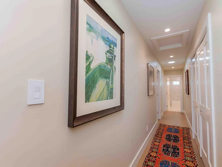 5366 Chelsea St — Photo 28