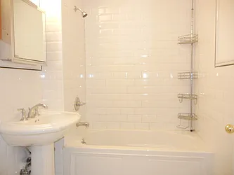 Rented by Brooklyn Heights Real Estate Inc