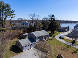 60 Harbor View Rd, Guilford, CT 06437