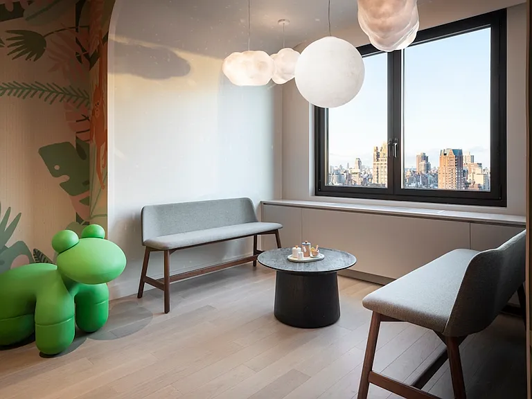 220 E 72nd St #10E2 — Photo 22