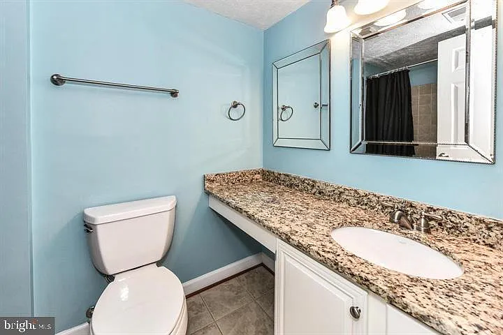 12010 Ridge Knoll Dr #4 — Photo 21