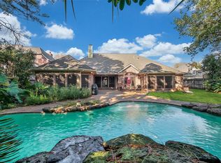 2027 Pecan Trail Dr, Richmond, TX 77406