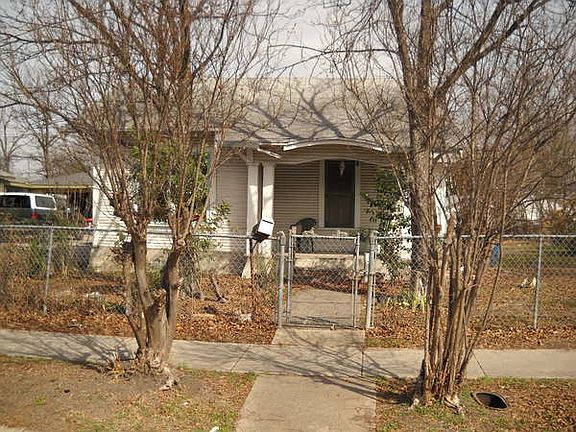 2nd image of 3511 W Houston St