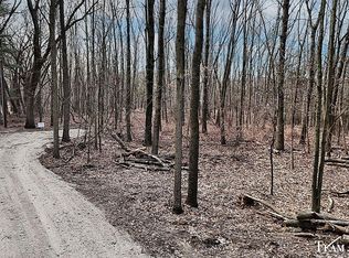 111 Landall Ln, Ada, MI 49301