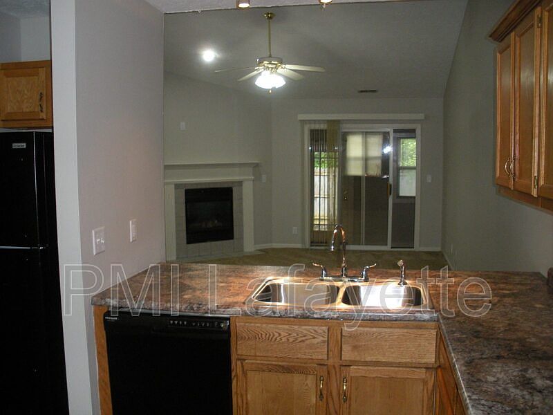 1st image of 2035A Bridgewater Cir
