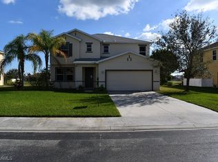 18250 Pine Nut Ct, Lehigh Acres, FL 33972