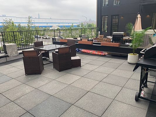 1st image of 17 Kent Ave #1PRI