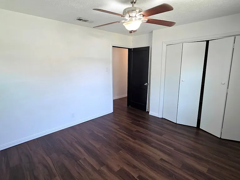 2616 Marbella Ln — Photo 11