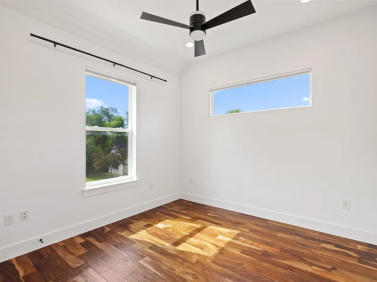 5601 Jackie Robinson St #1 — Photo 28