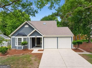 12110 Greenmont Walk, Alpharetta, GA 30009