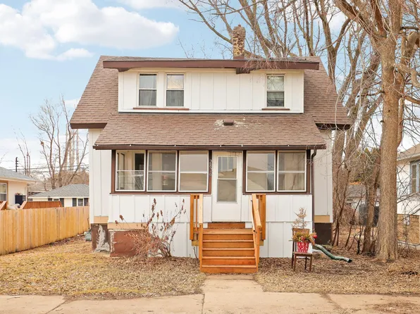 2826 Grand St NE, Minneapolis, MN 55418