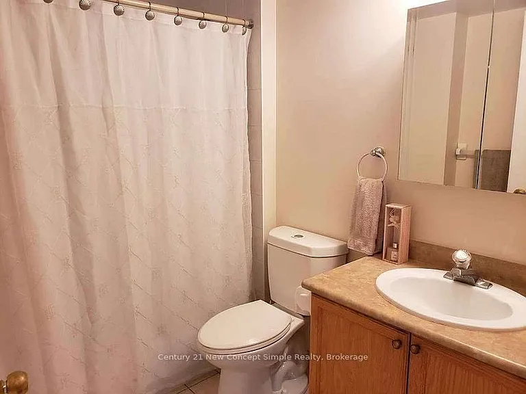 51 Baffin Ct #716 — Photo 9