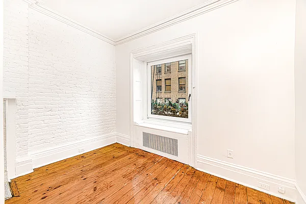 Rented by REAL New York | media 15