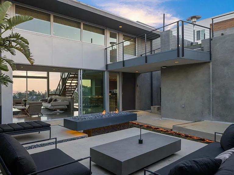 Luxury Staycation Home with Outdoor Seating & Fire Pit