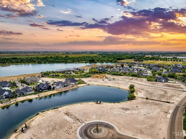 21545 Lake Fork Point, Star, ID 83669