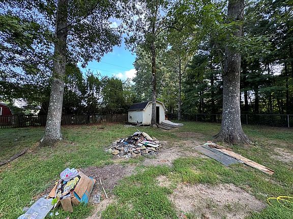 4th image of 189 Malver Dr
