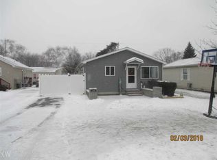 140 Bree Rd, East China, MI 48054