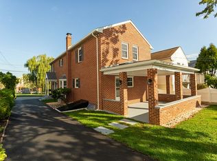 327 Center St, Bridgeport, PA 19405