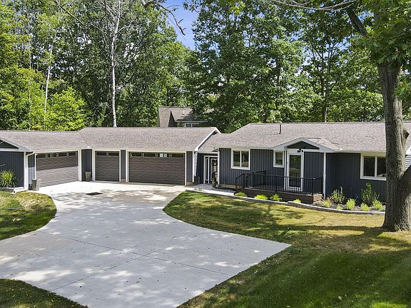 2nd image of 9356 Miramichi Dr