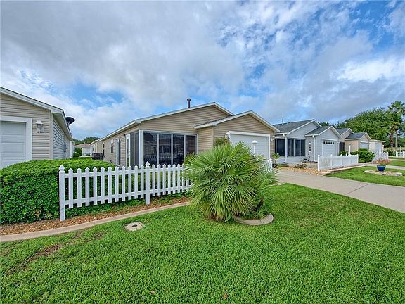 3rd image of 3532 Cambria Cir