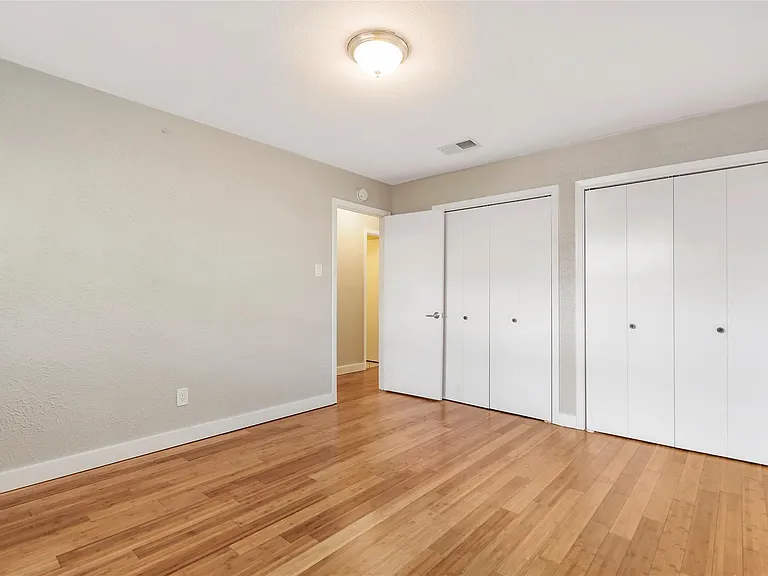 2402 Berkeley Ave #A — Photo 19