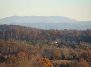 5026 Pinnacle Dr #24, Blountville, TN 37617