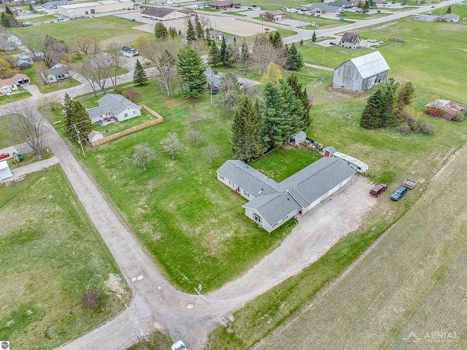 1st image of 3048 Arlene Dr