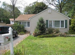 12 Parker Rd, Mount Arlington, NJ 07856