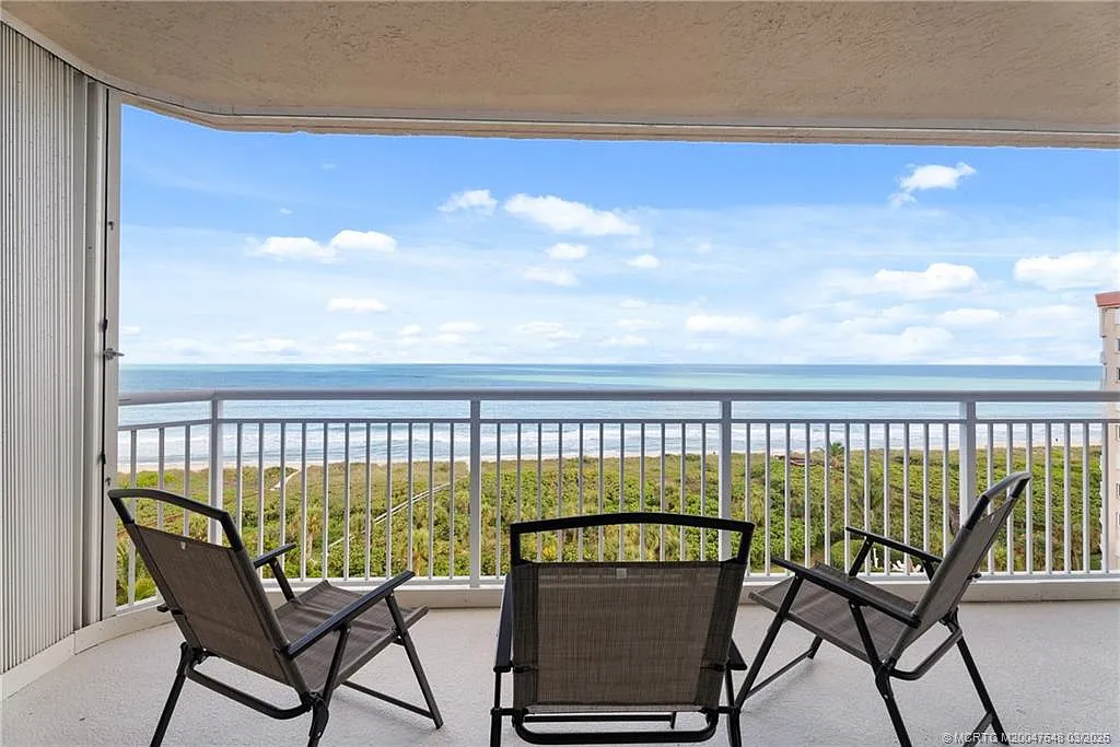 2 bed, 2.0 bath, 1405 sqft, $4,500 — Photo 1